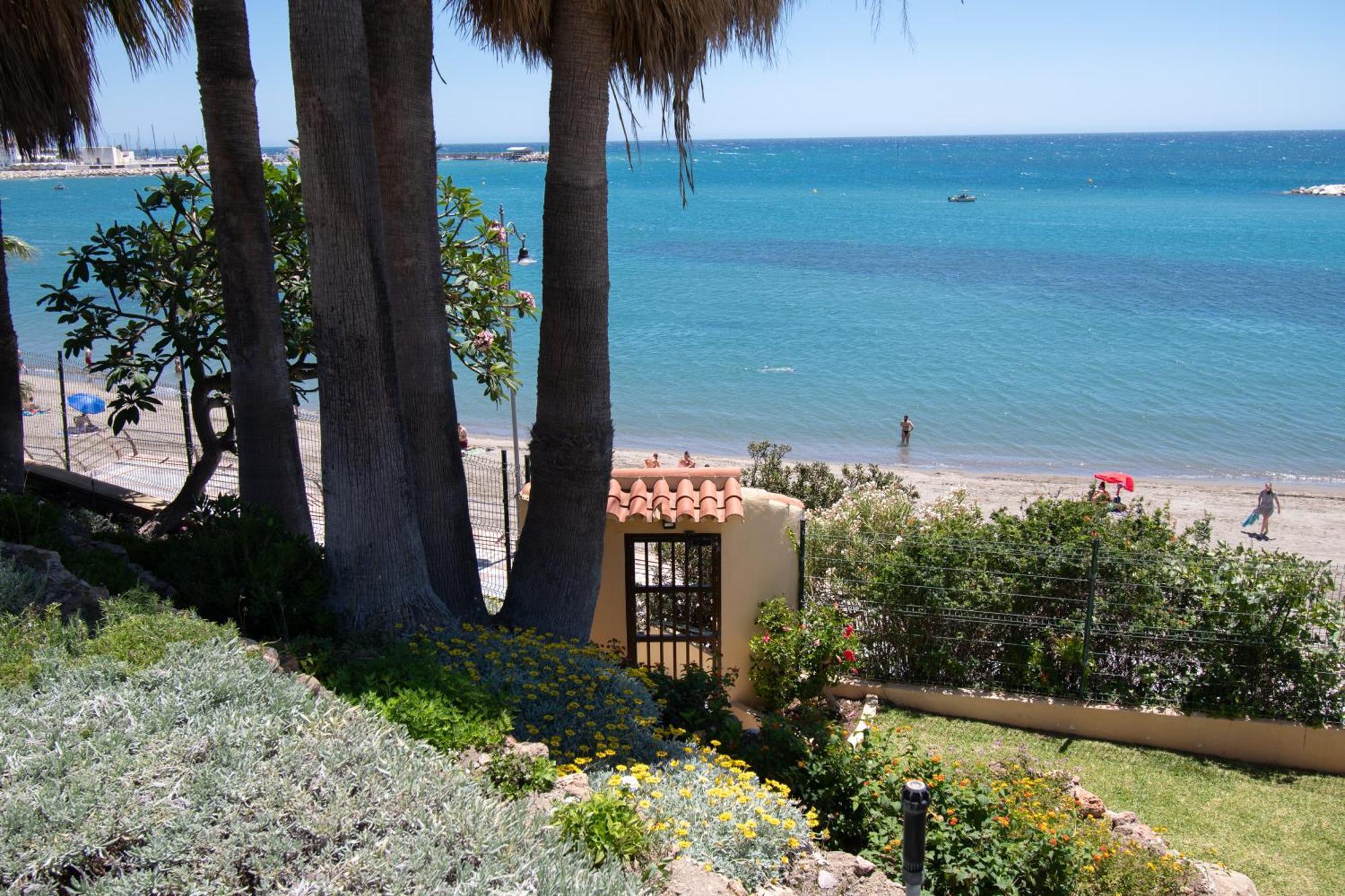 Luxury Frontline With Sea View Benalmadena